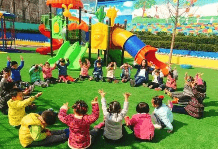 因为|幼儿园缴费单走红网络，家长叫苦不迭，网友直呼：不敢生二胎