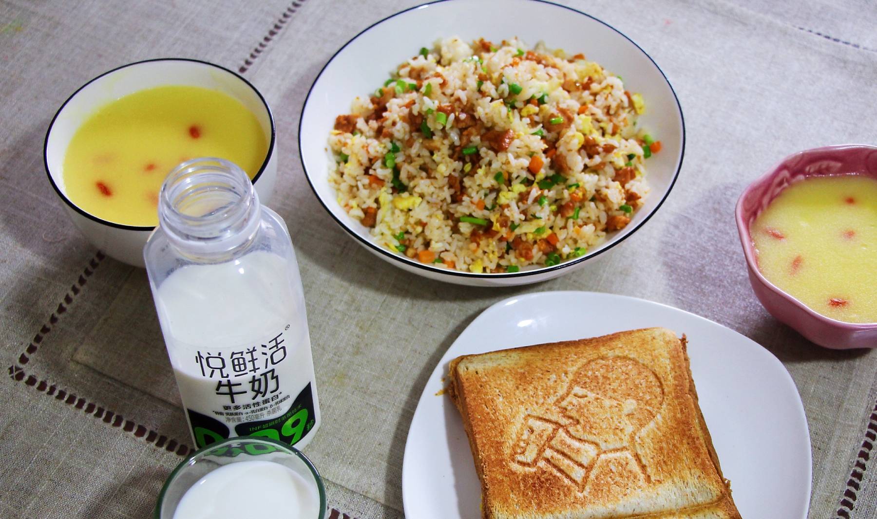 圆白菜|勤快宝妈家早餐朋友圈火了,每天有新花样,早餐店都没这丰盛