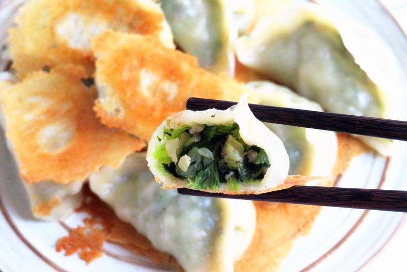 面团|早餐煎饺用这两样调馅，比素三鲜的还好吃，儿子一人能吃一锅！