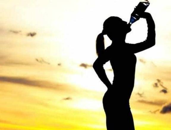 怎么能让自己变得精神起来 e4415c3f9e9f4e3b829b7c126171b45b.jpeg