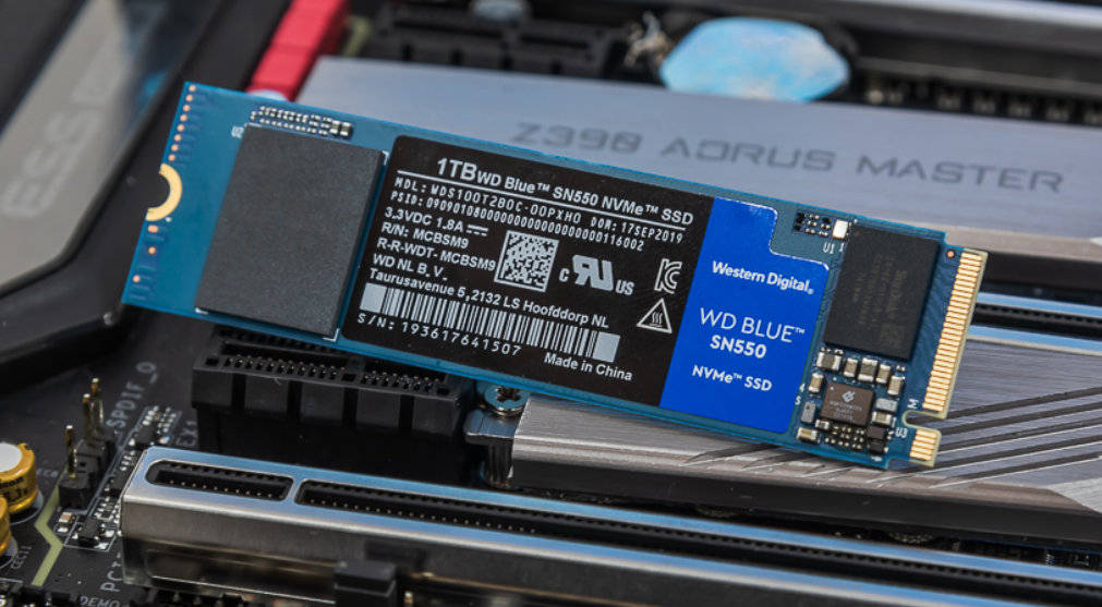 "西部数据sn550掉速事件"出事的硬盘型号为sn550,也就是"西数蓝盘".