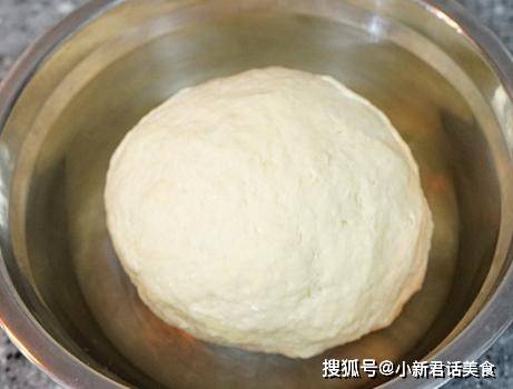 面团|原来葱油饼做法如此简单,掌握3个诀窍,外脆内暄软,层层酥香