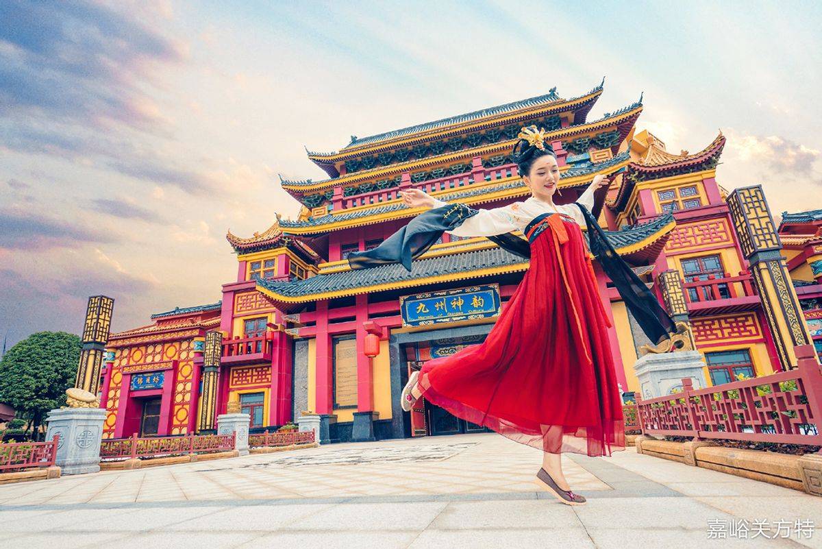 上面就是嘉峪关方特丝路神画必玩的五大项目,大家去了方特一定不要