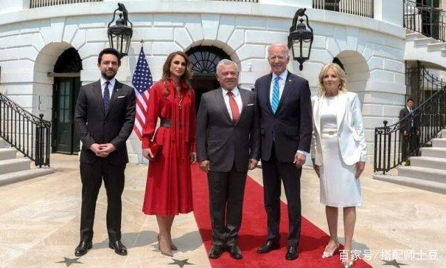 难民|从难民到全球最美王后，比西班牙王后更会穿，这位皇后的穿搭绝了