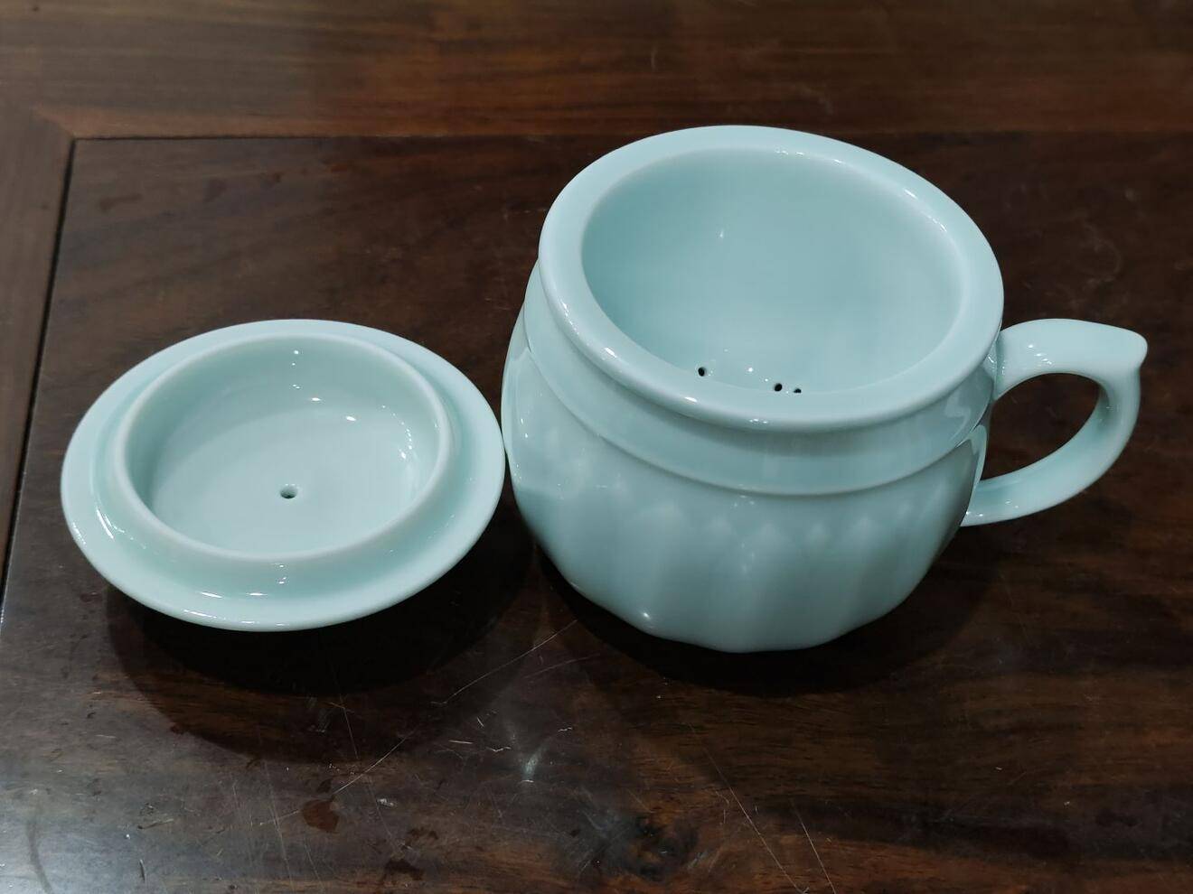 【意叁出品】龙泉青瓷莲花同心杯:带有茶水分离式过滤杯,真好用!_杯子