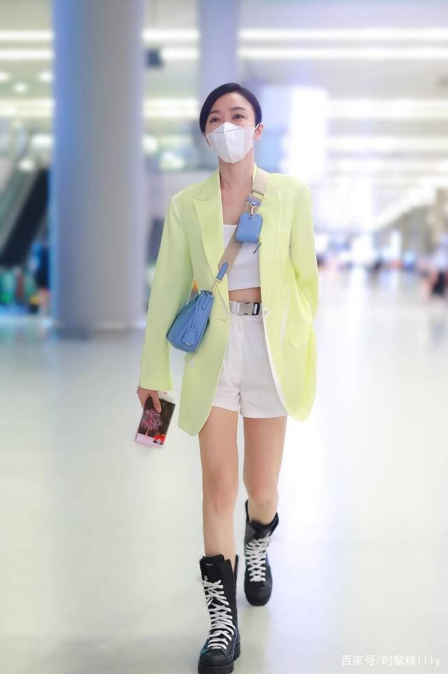 职场|今年流行的“西装短裤”，教你这几种穿搭方法，清凉舒适还减龄