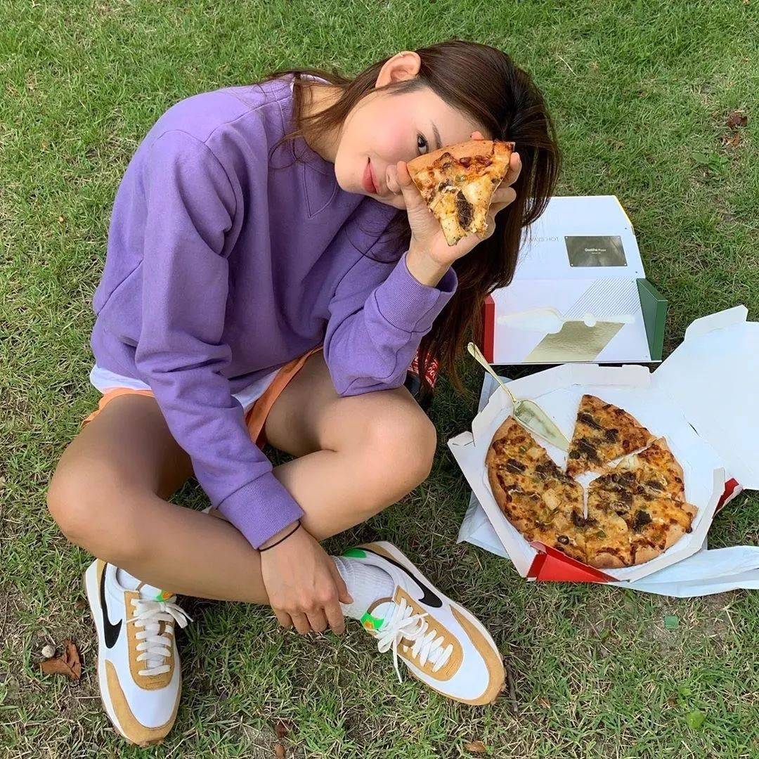 姐妹|是时候该买卫衣了!这几十款上身好看到爆街!