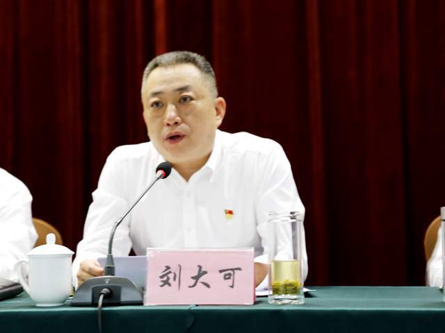 华阴副市长杨军鹏安排巩固国家卫生城市工作.