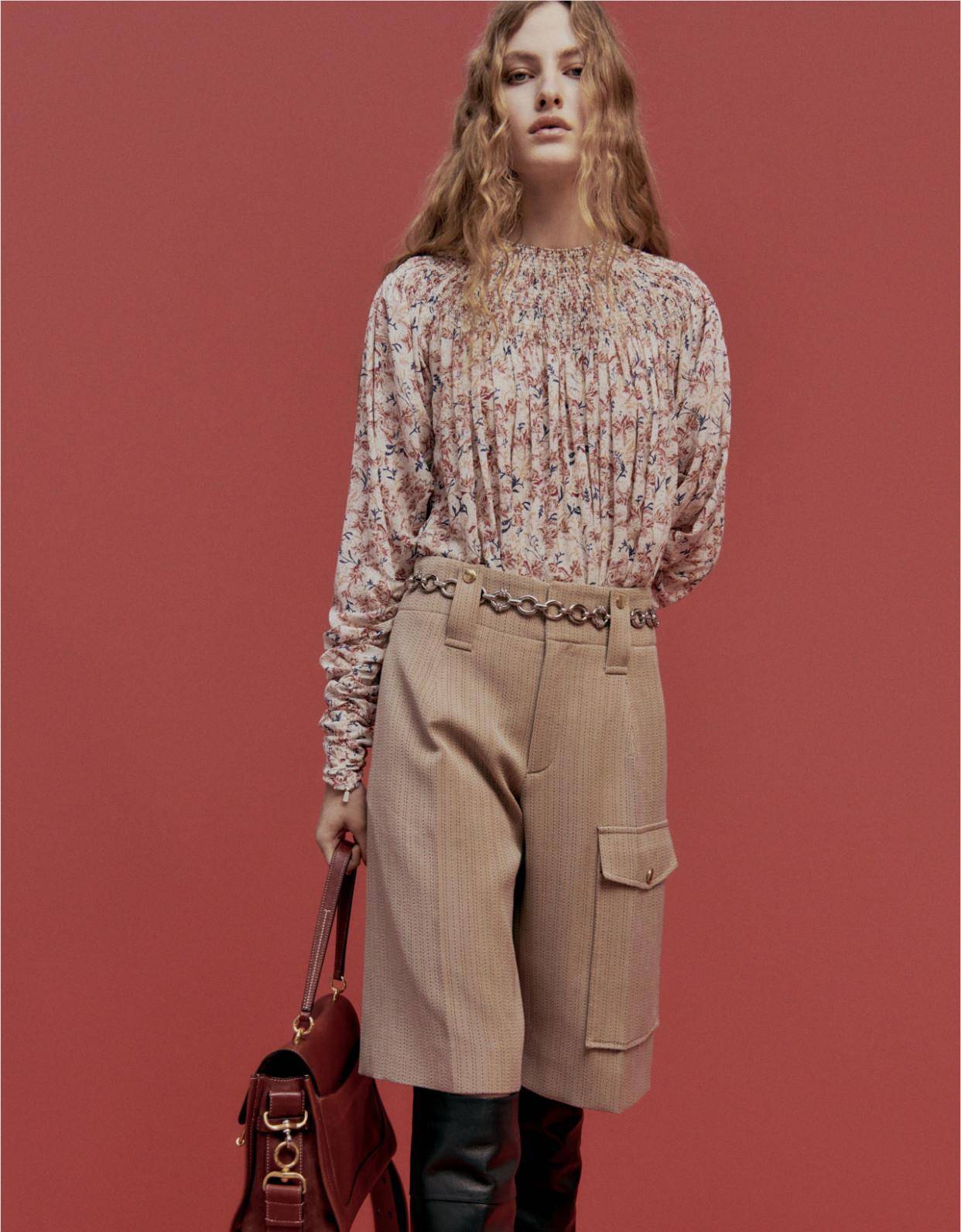 本质|2020早秋服装:让服装本质说故事,Chloe用基本元素大玩穿搭游戏