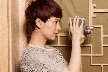 经验|日常出行穿衬衫怎么搭，老戏骨海清有经验，帮你时髦保暖两不误