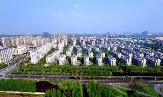 gdp一千亿的镇_3镇一季度GDP增速 9.5