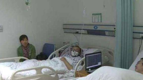 大哥|50岁张大哥确诊“尿毒症”, 医生惋惜:男人常有的坏习惯害了他!