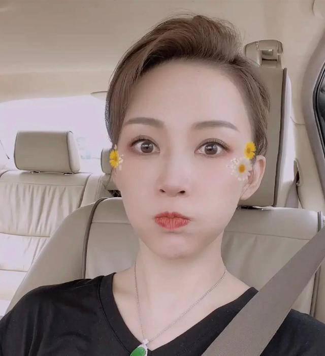 设计|实力+颜值!潘晓婷身材太好吸睛无数,清新甜美犹如冻龄美女
