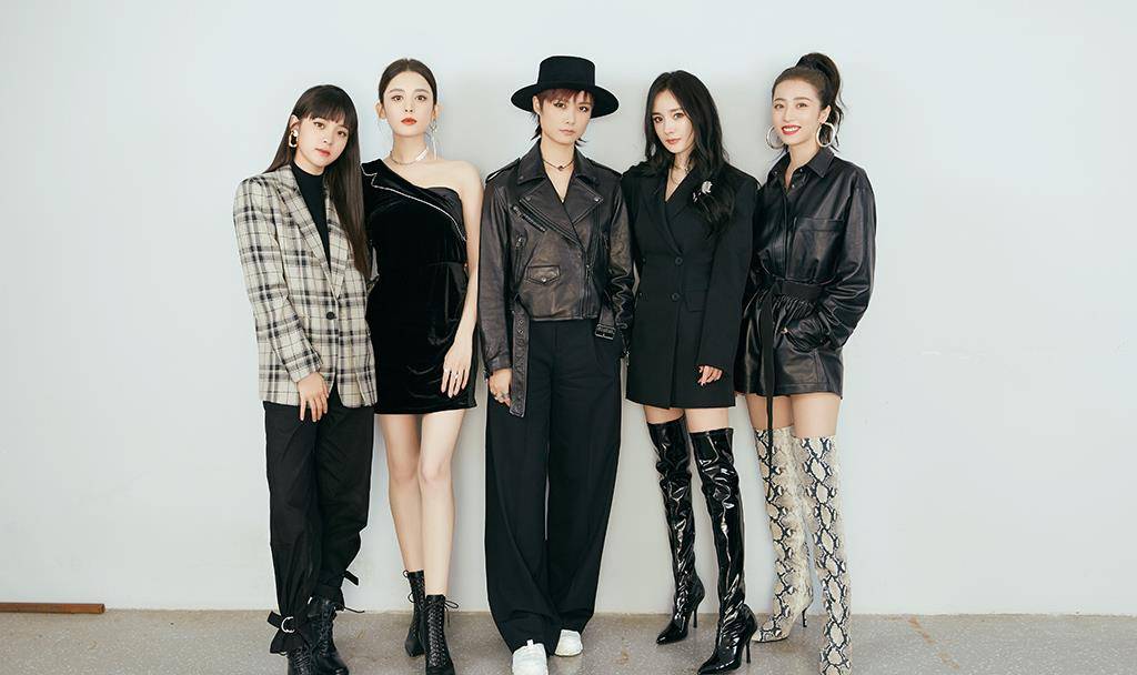 slay|杨幂、娜扎、李宇春秀场同框，春春霸气站C位，大哥范slay全场！