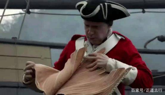 紧身衣|衣服能“杀人”：曾要人性命的西方“高端时尚”是怎样的？？