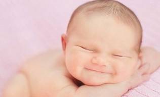 八个月婴儿智商高的10大特征 7d0617dcb4c94748874f28ae92dc43b7.jpeg