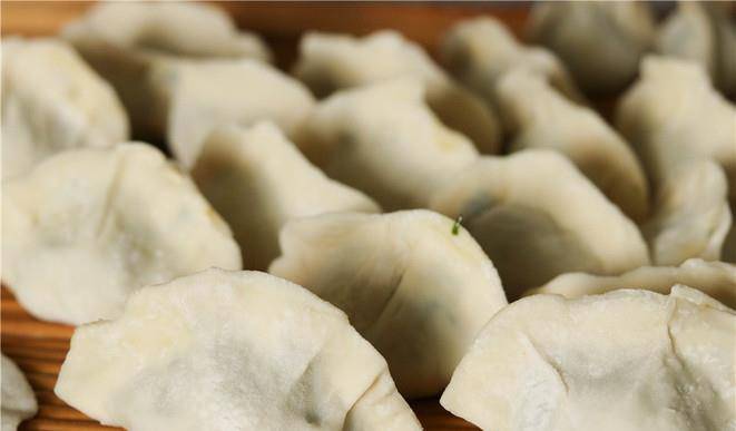 饺子直接蘸醋吗 a68f3f545e8a4e35abb2a26ddd370906.jpeg