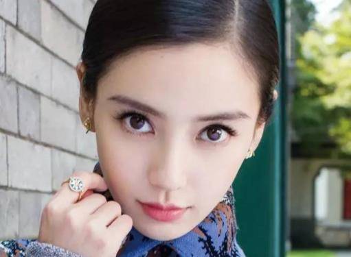 眼睛|睫毛也抢戏!这样的“绝色美人”原来也有缺陷,好担心戳到张馨予