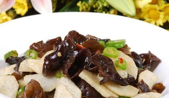 适合孩子吃的家常荤菜推荐 be035fdce48d4f5895a637df9dfe3f8b.jpeg