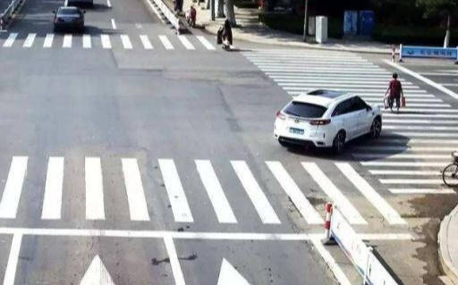 点击进入看图评论