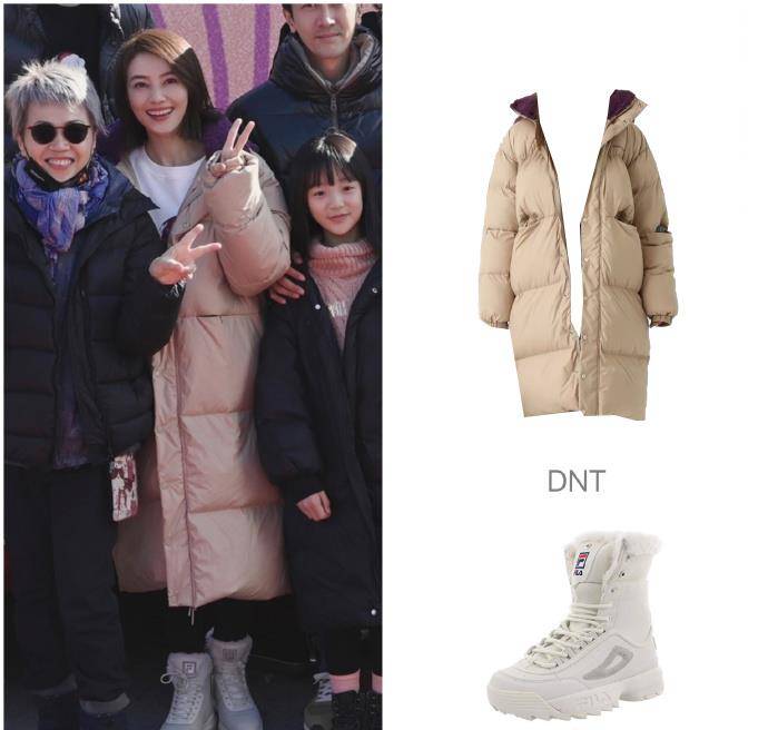 时尚|高圆圆新剧开机心情好，穿1000棉服剪短发很少女，站C位抢足镜头