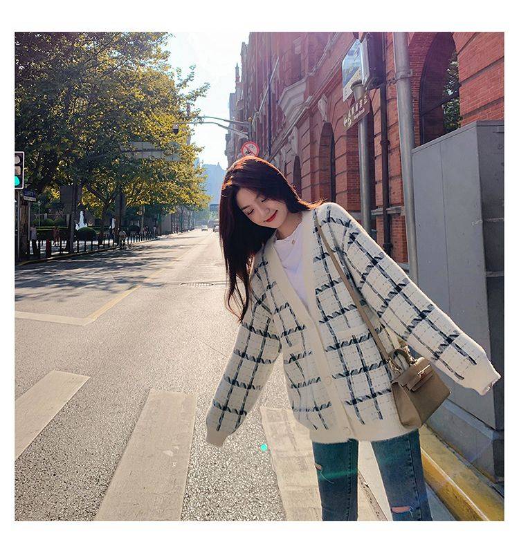 所在|针织开衫的魅力所在，打造秋季氛围感穿搭，展现温柔可爱风