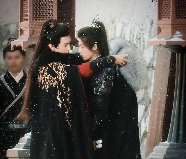 因为|《皓衣行》究竟什么时候播出？为何播出时间一推再推？？