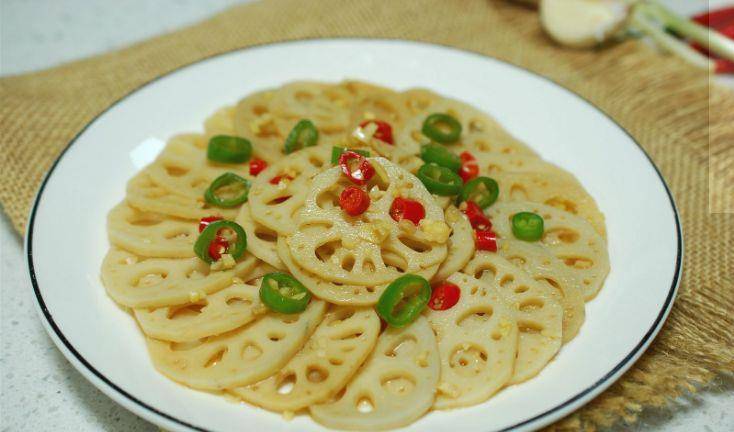 甜藕片凉拌 24afee4a8ef14c0e9cf03faff27fda6e.jpeg