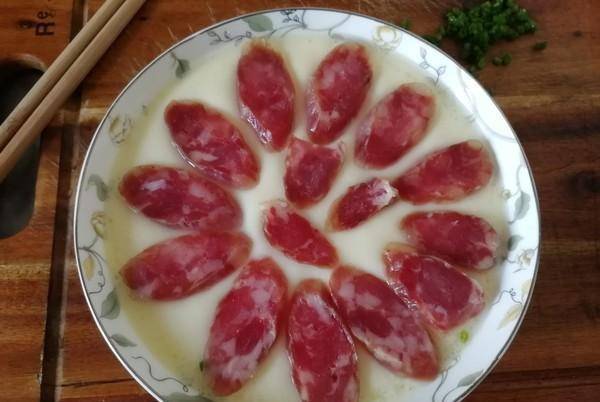 蒸蛋|早餐这样做,嫩滑鲜美,简单不失营养,10元钱能做3份