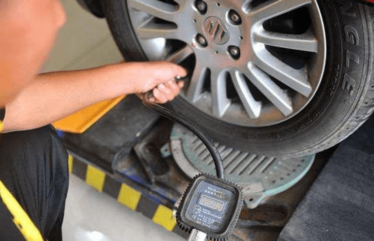 怎么看油箱盖上的胎压 501fb0292e324fe6a9c5b17929c7d5eb.png