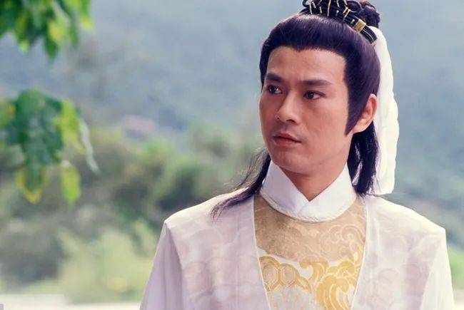 圈内三婚男星群像:抛弃糟糠娶富婆,富养继子不管亲儿,60岁得子-老布娱乐网