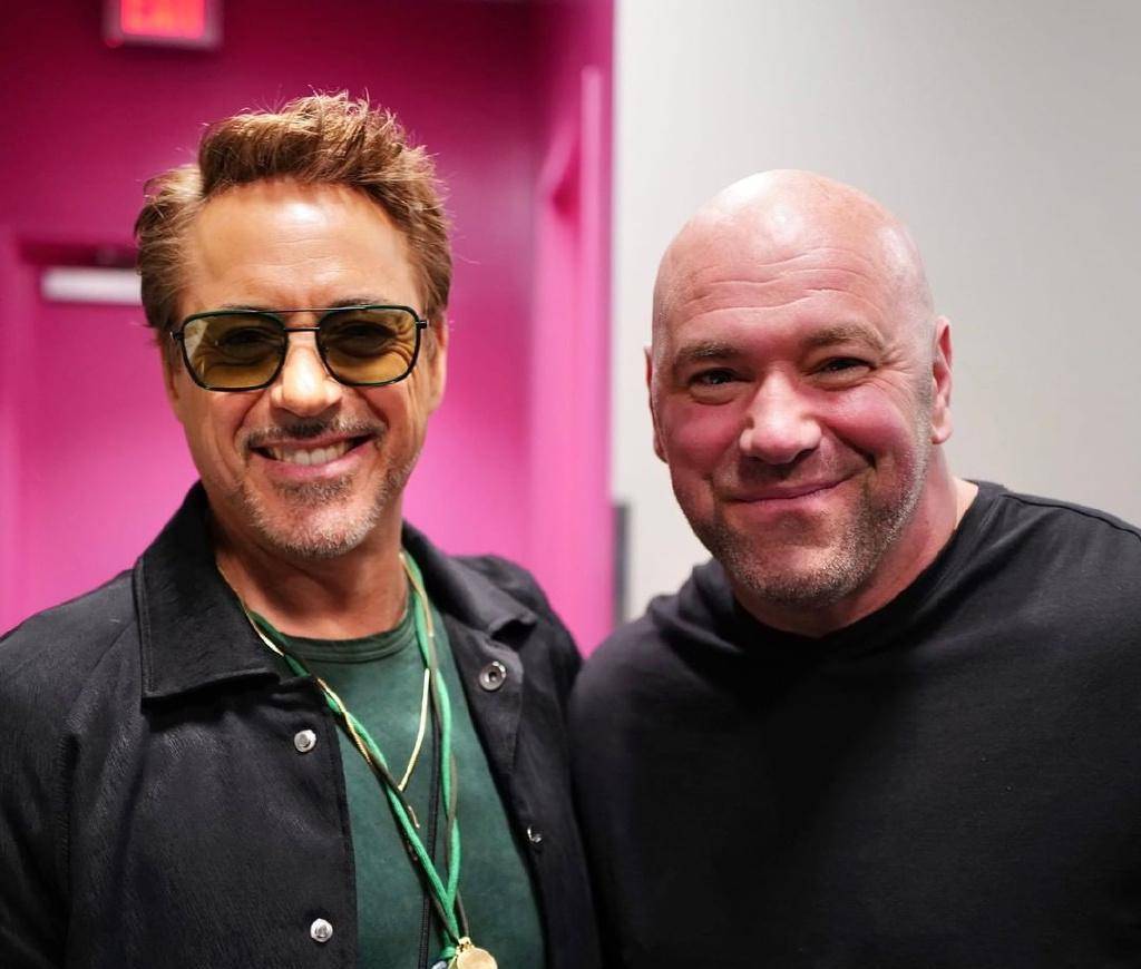 张伟丽|酷！55岁“钢铁侠”小罗伯特·唐尼看张伟丽比赛，现场耍起咏春拳