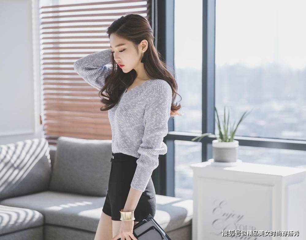 职场|职场女性选择最多的一款穿搭单品,知性优雅,时尚而有魅力