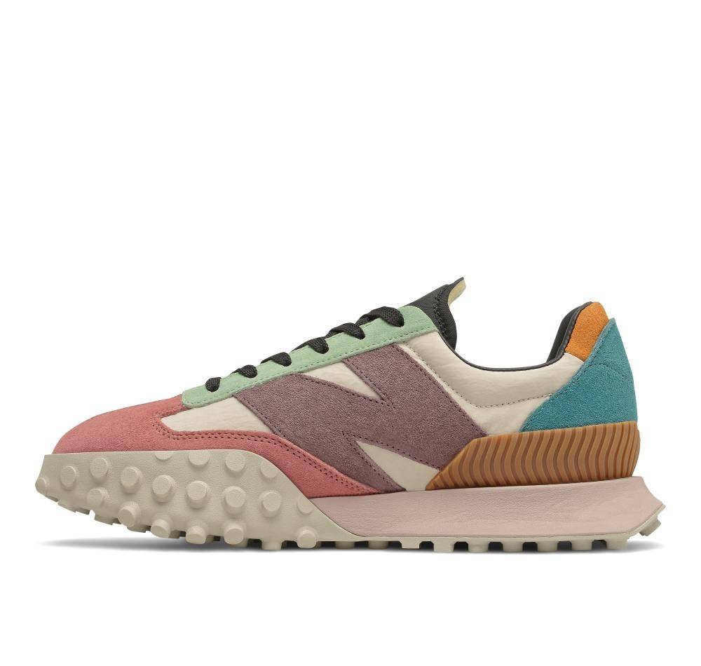 New|IU 抢先实着New Balance XC-72 诠释新秋冬时尚穿搭