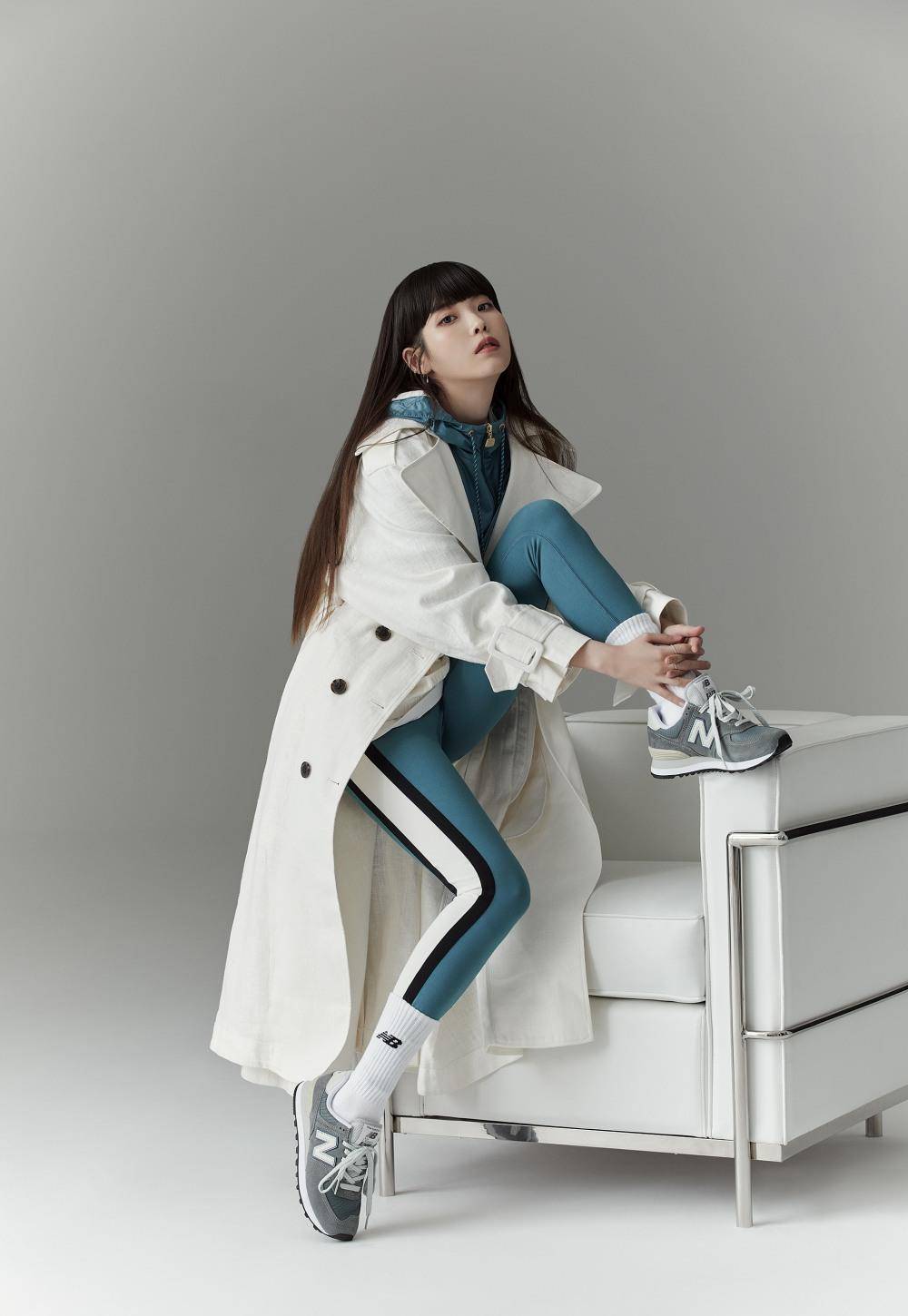 New|IU 抢先实着New Balance XC-72 诠释新秋冬时尚穿搭