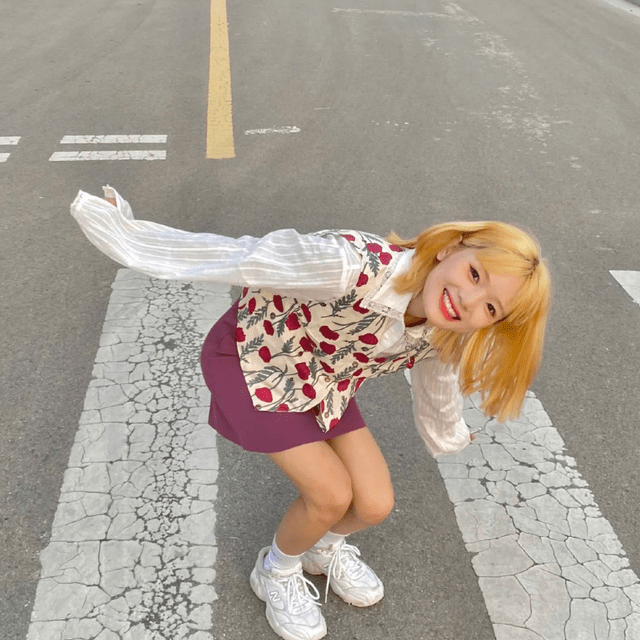 整体|30套学生党夏秋穿搭来啦！照着穿又甜又飒