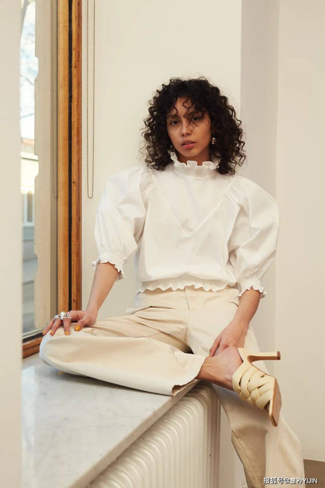 设计|新锐设计师|靠怪兽五指鞋出圈的服装设计师宝藏品牌