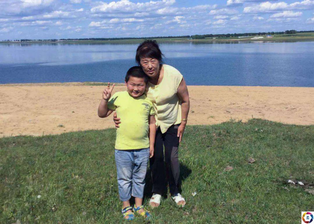 李明喆|男孩右臂莫名疼痛，为了保命无奈截肢，谁知断臂后更大的悲剧来了