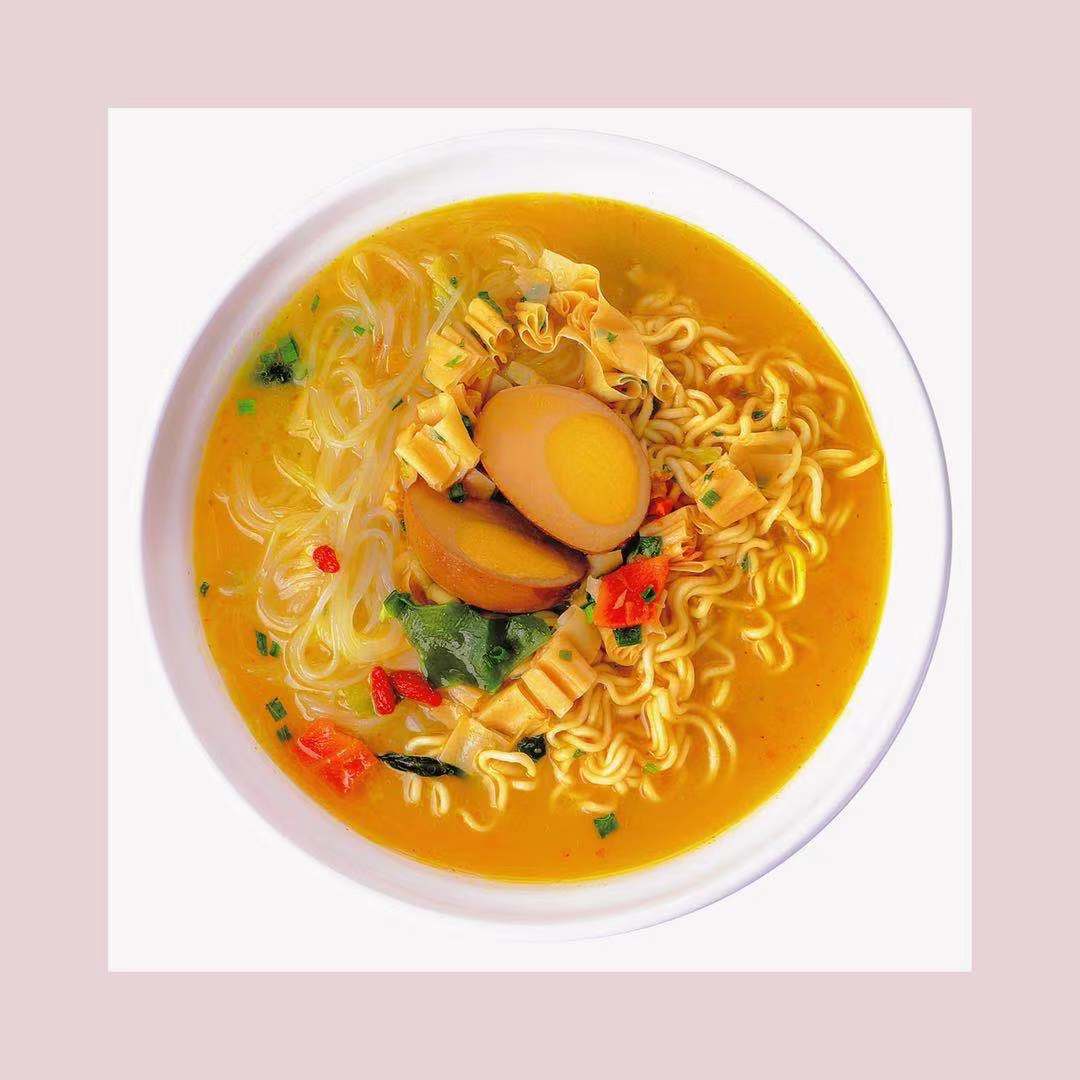 汤汁|可能自己喜欢的不是那方便面的做法，而是给我做方便面吃的人...