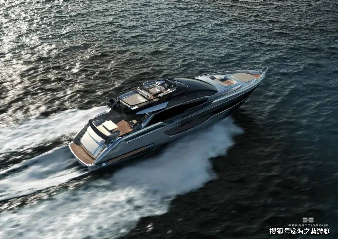 作为获奖无数的老版76 perseo的继任者与进化者,新款丽娃运动飞桥艇
