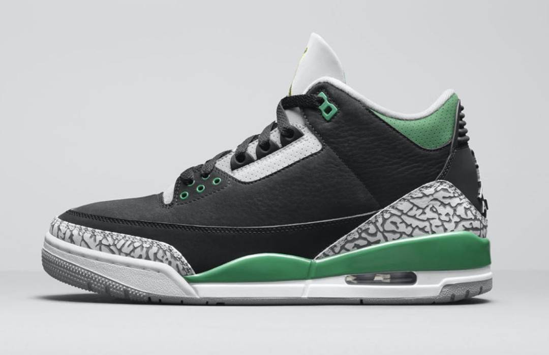 消息资讯|新禁穿 AJ1、新黑红 AJ4！Jordan 年底冲业绩！14 双正代刚刚官宣！