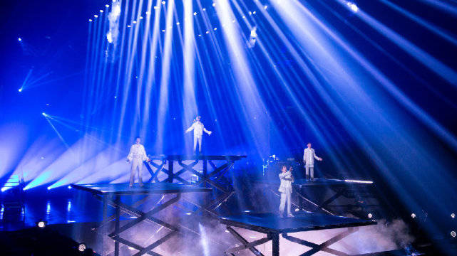 张晋|《哥哥》二公,张晋李承铉部落夺冠,陈辉刘端端欧阳靖淘汰!