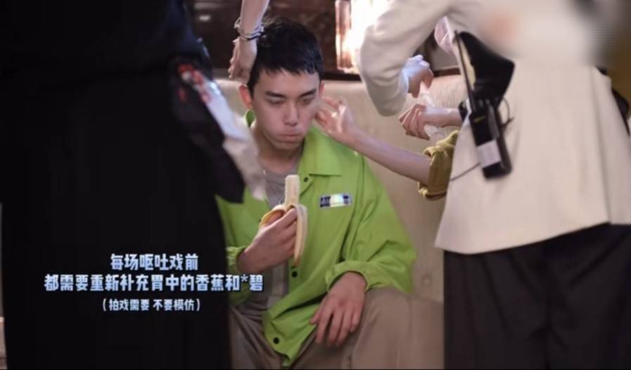 青年|吴磊拍戏时意外坠马，但他依然坚持，作为青年演员的他十分敬业