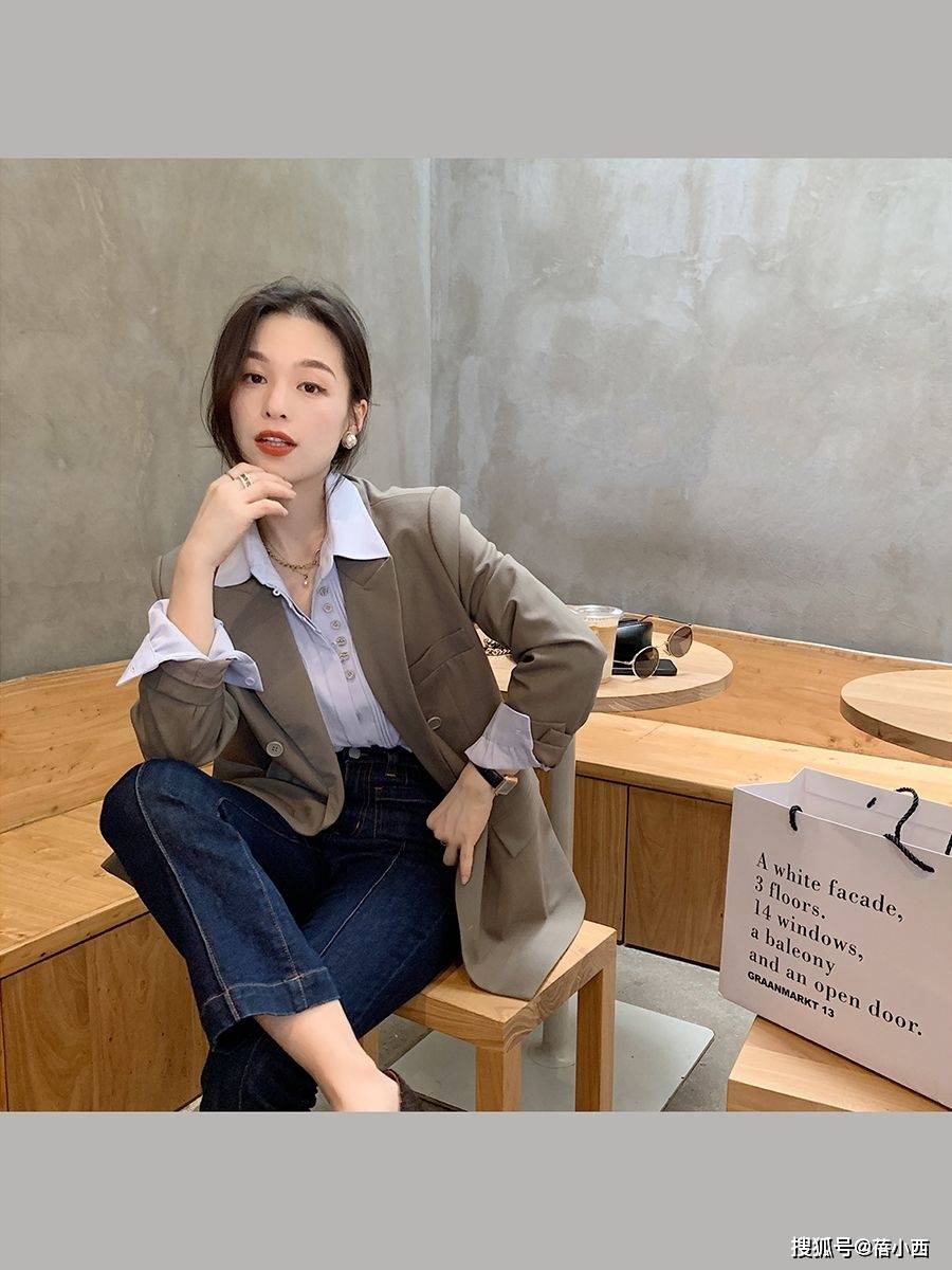 花样|美女的气质之道，精致的穿搭不用繁琐，一件“衬衫”穿出花样造型