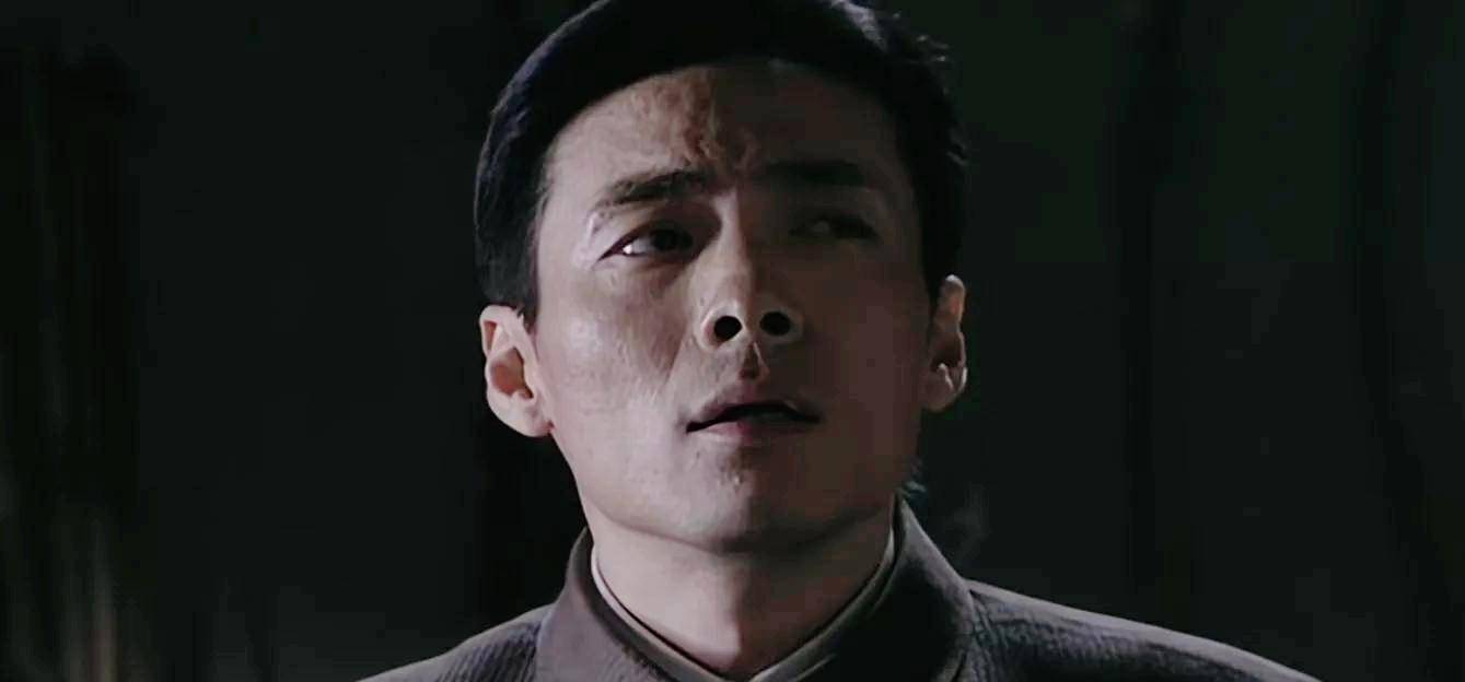 敌人|谍战剧《潜伏》与《风筝》对比看，二者的差距还是很明显