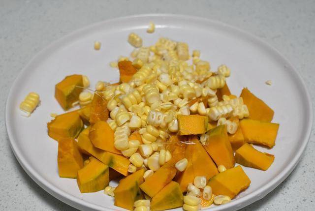 天气|天冷我家常做这早餐，细腻顺滑，比牛奶香甜好喝，不用糖更健康