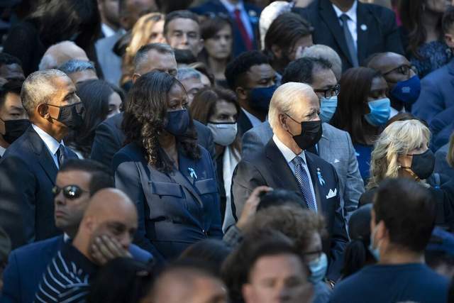 希拉里|三位第一夫人罕同框,米歇尔居C位希拉里变温柔,吉尔打扮不得体