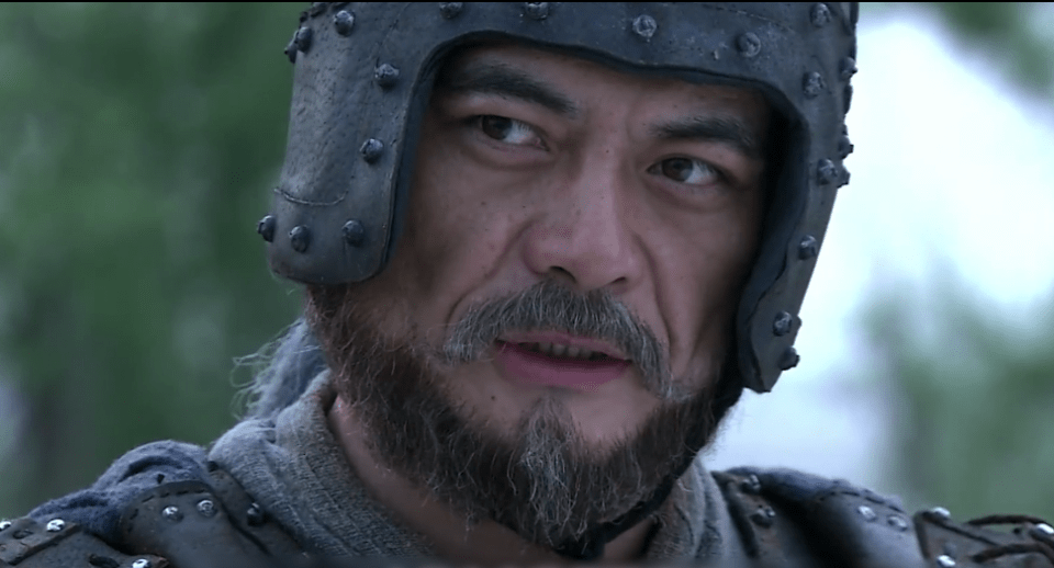 他还演过《楚汉传奇》中的彭越,王新军其实已经出道了二十多年,他的