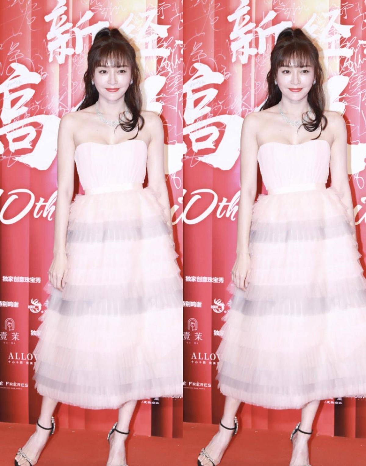 宋佳|宋佳穿上西装气场也太强了，和大她1岁的秦岚相比，也不差