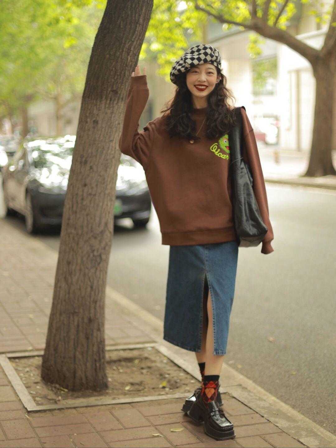 黑色|秋季穿不出时尚感？看看这几组穿搭方式，简约温柔还不挑人